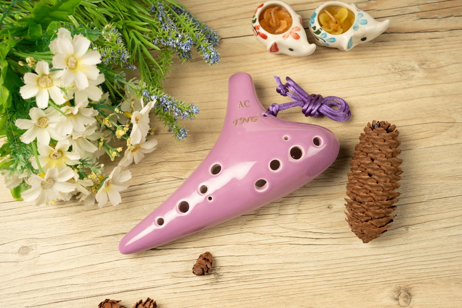 TNG オカリナ 楽器 シングル [ 12穴 / アルト/釉薬仕上げ 菊 ] 高級 C調 AC (運指表付き) Ocarina 管吹奏 釉薬仕上げ 花柄 Amazon | TNG オカリナ 楽器 シングル [ 12穴 / アルト/釉薬仕上げ 菊